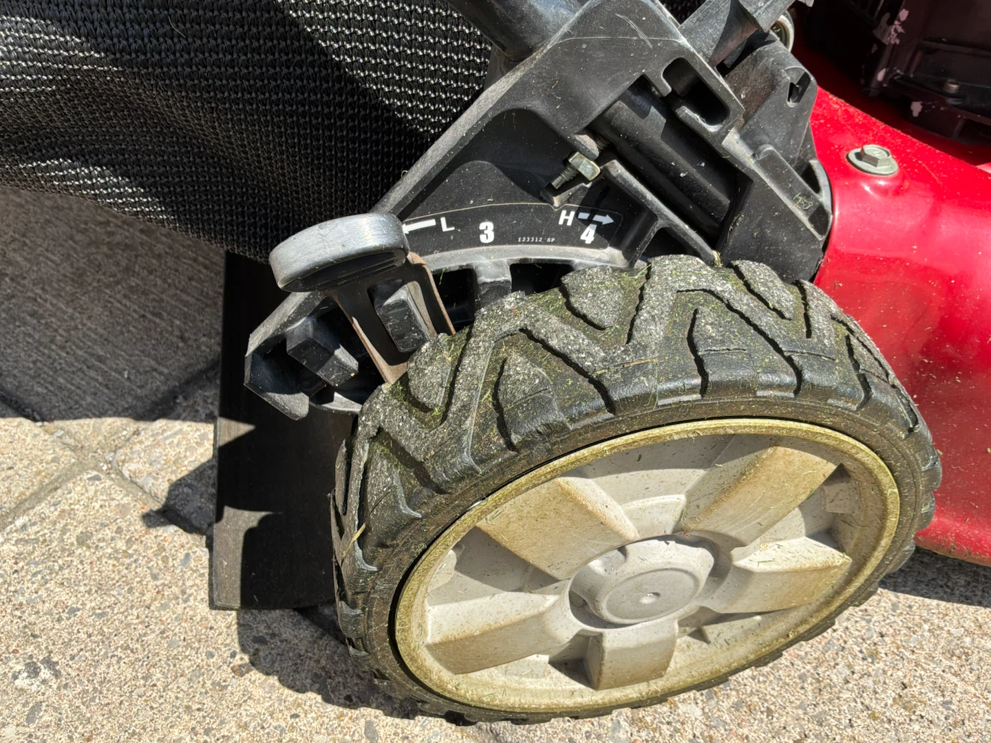 Craftsman Gas Lawn Mower - photo 5