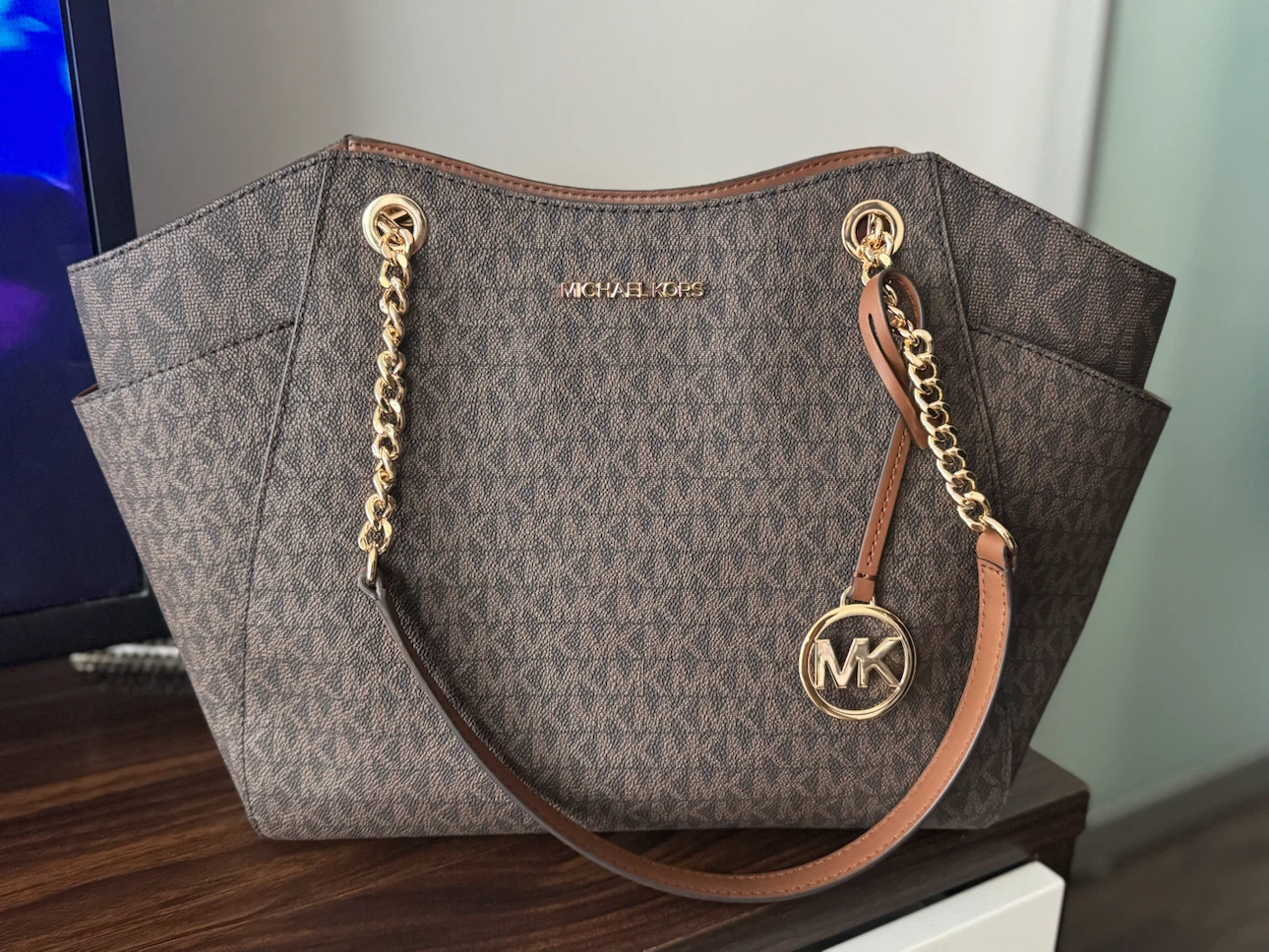 Michael Kors Jet Set Large Signature Shoulder Bag