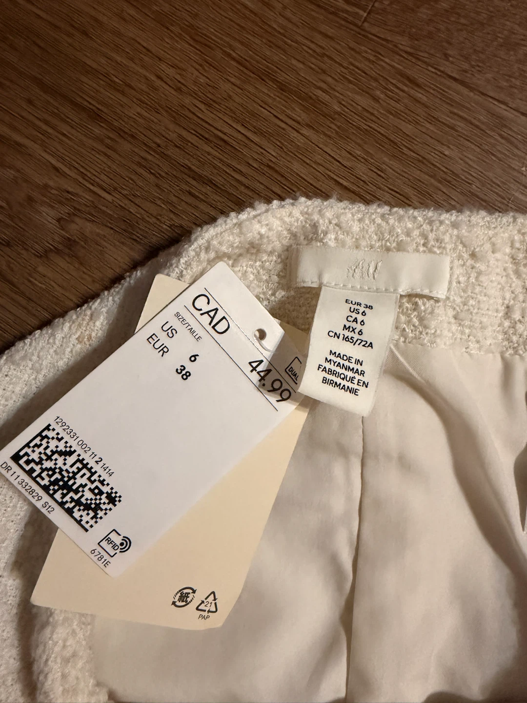 H&M White Tweed Mini Skirt Size 6 - photo 3