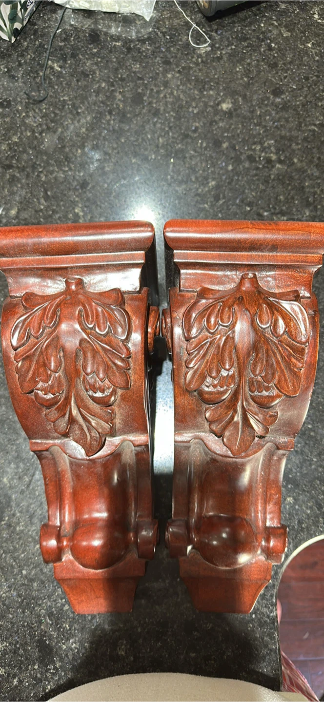 Decorative Wood Corbels (Set of 2)