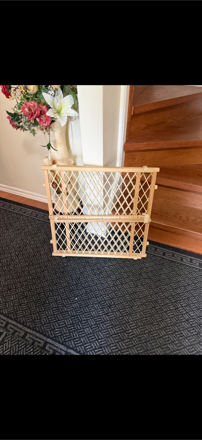 Extendable Safety Gate - photo 2