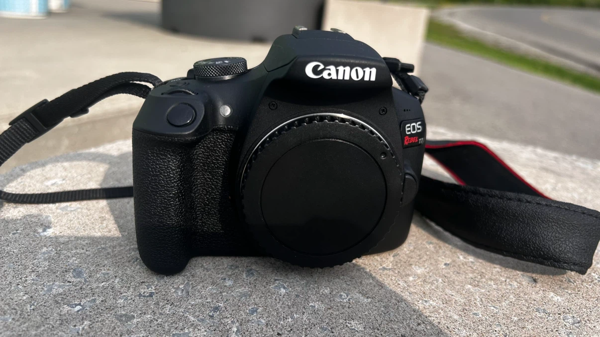Canon EOS Rebel T7 DSLR Camera - photo 2