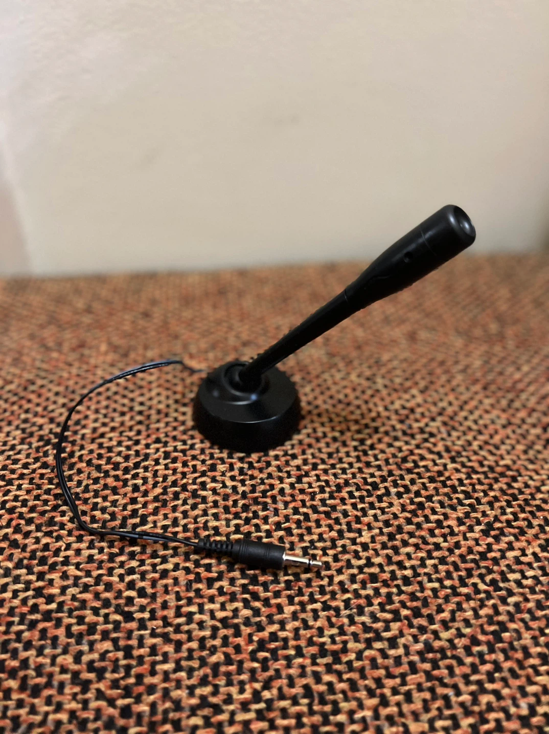 Black Desktop Microphone with 3.5mm Jack