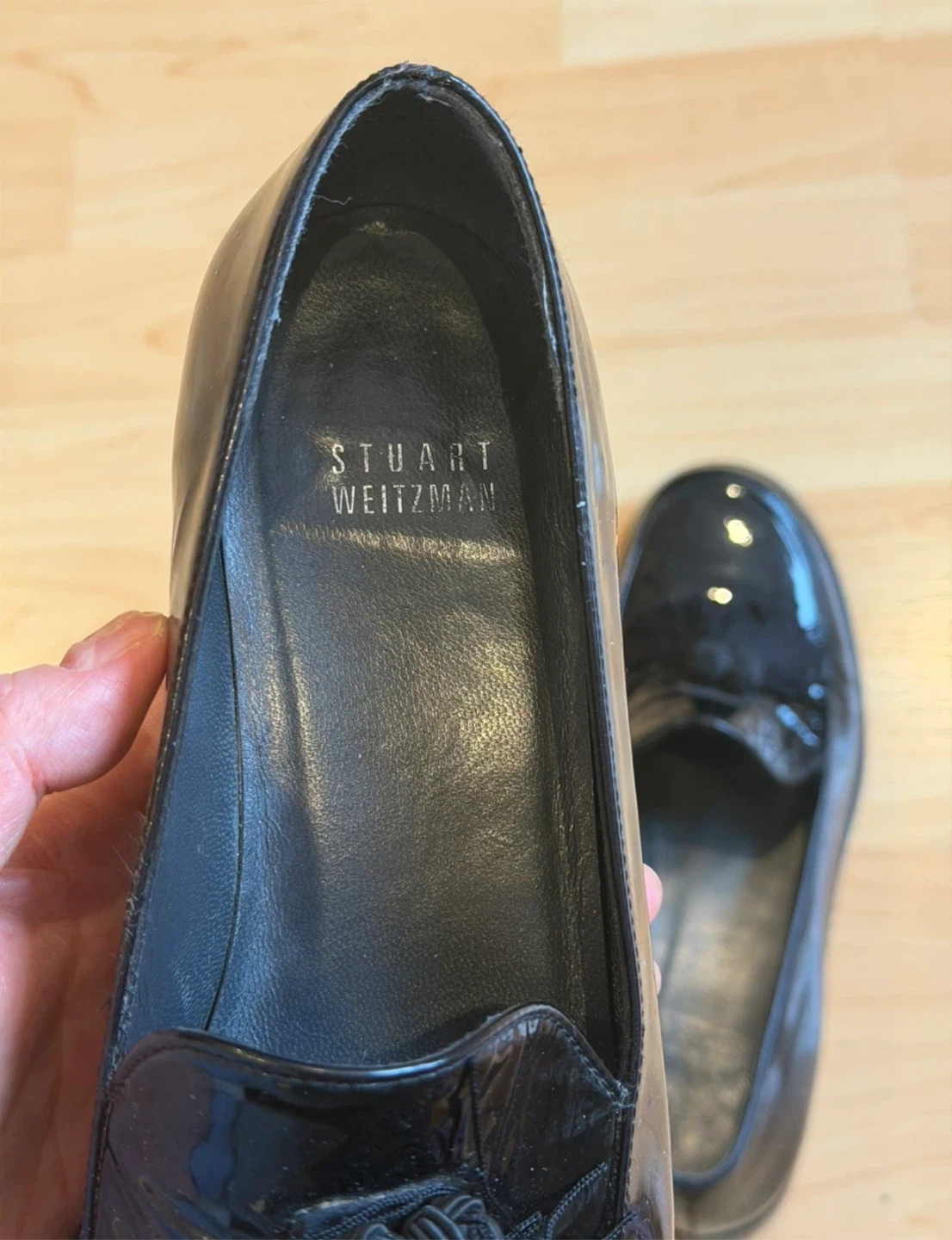 Mint Stuart Weitzman Leather Tassel Loafers Size 7.5 - photo 3