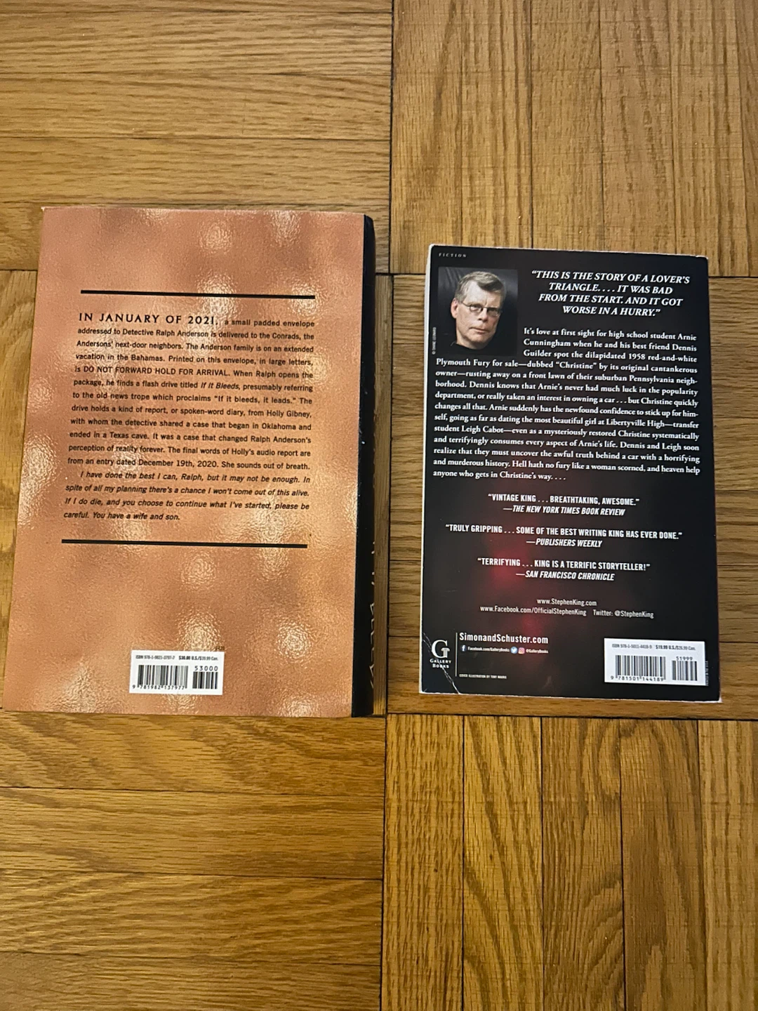 Stephen King Novels: Christine and If It Bleeds - photo 3