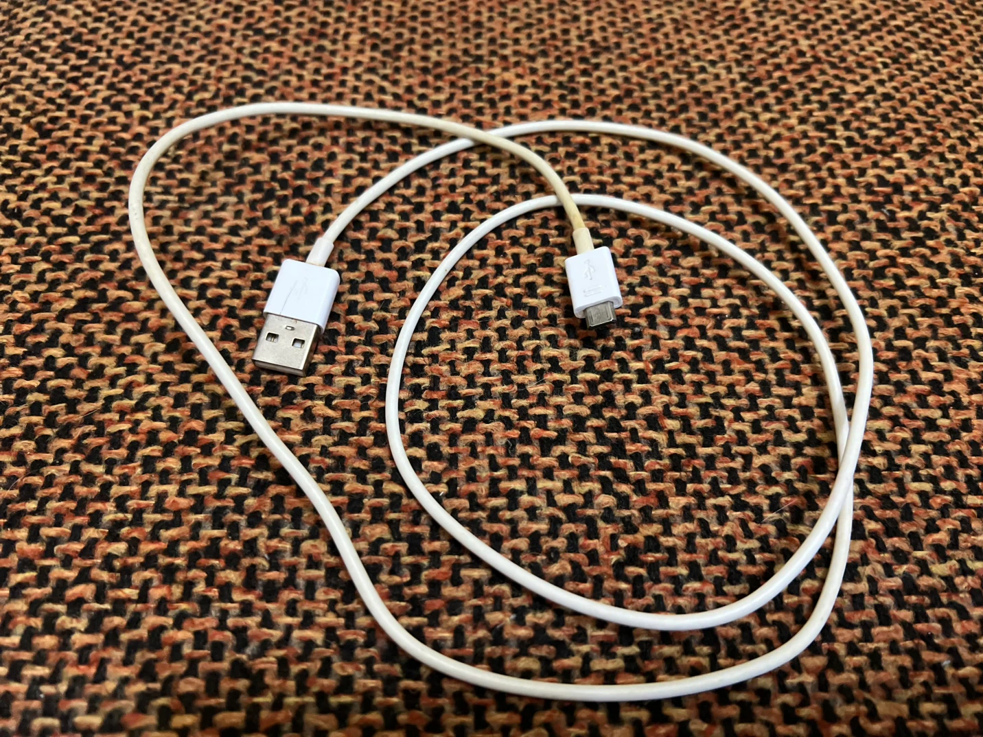Apple Lightning to USB Cable and Micro USB Cable-price of Each - photo 3