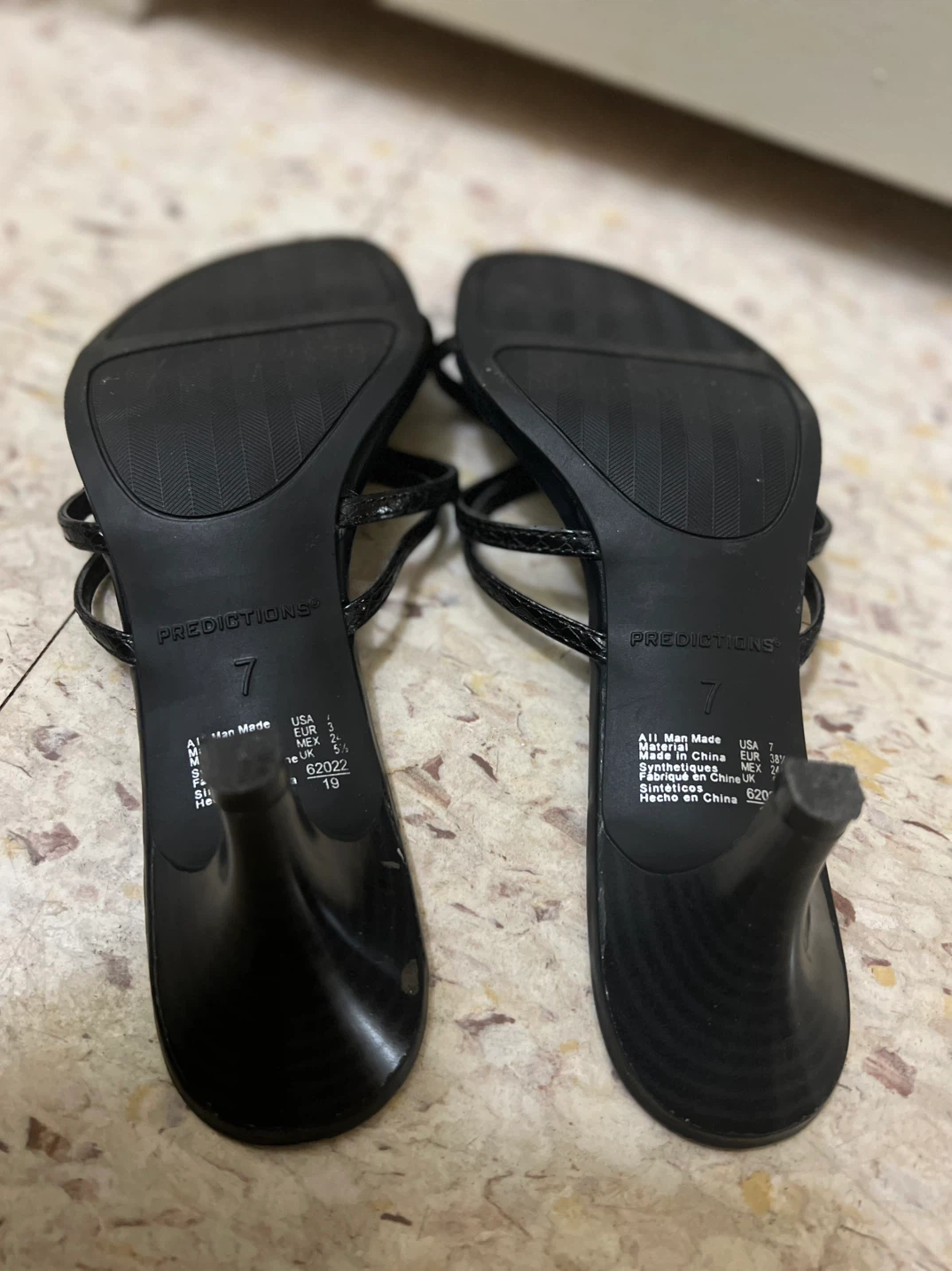 Predictions Black Heeled Sandals Size 7 - photo 4