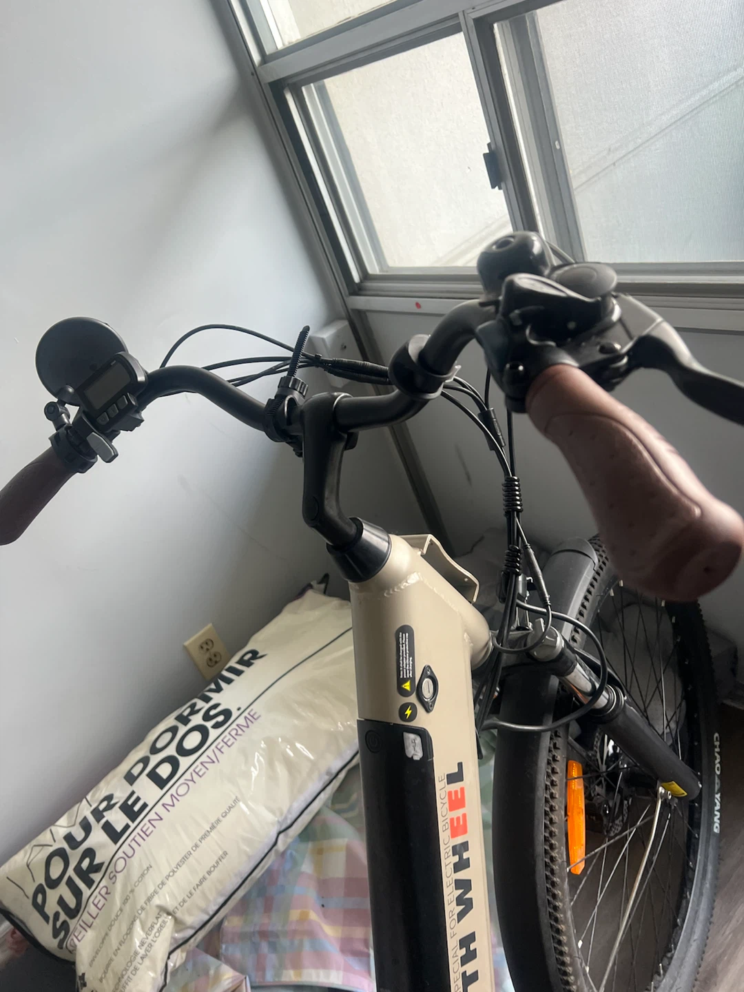 5th wheel melody electric bike - photo 2