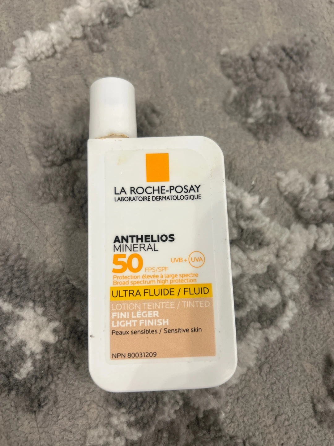 La Roche-Posay Anthelios Mineral SPF 50 Tinted Fluid