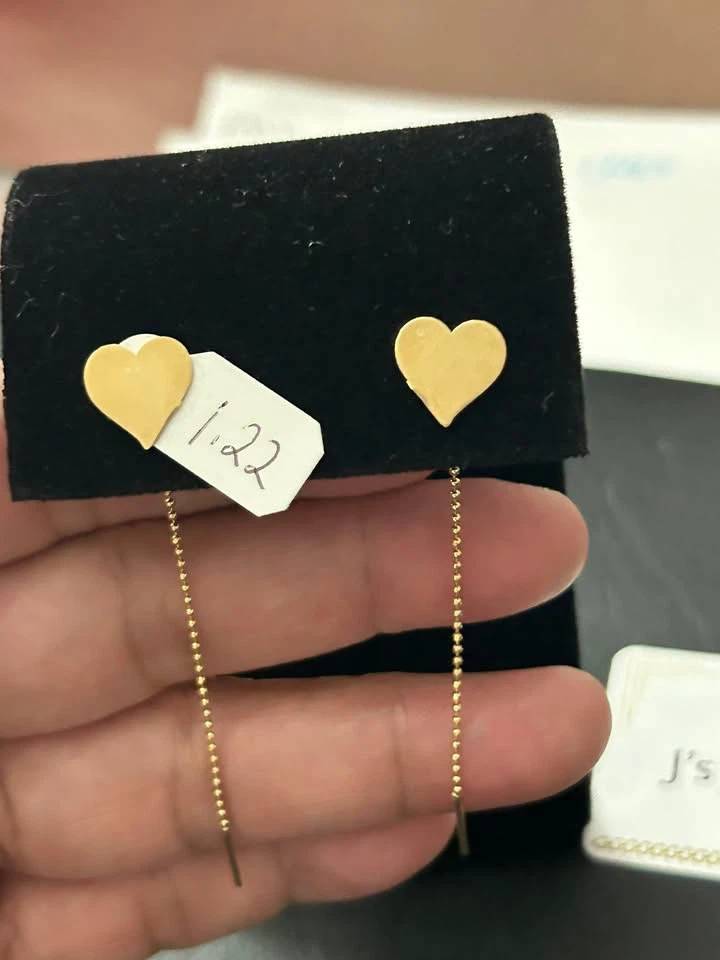 Heart Threader Earrings 18k Saudi Gold