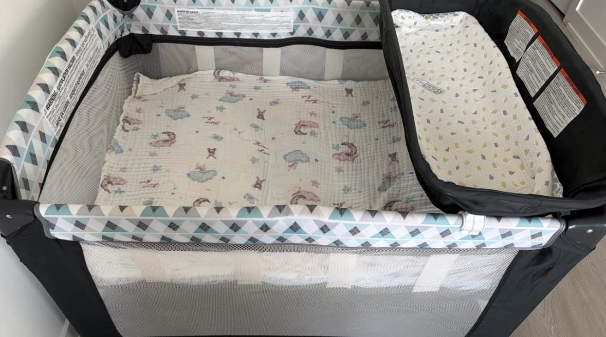 Portable Playard - photo 3