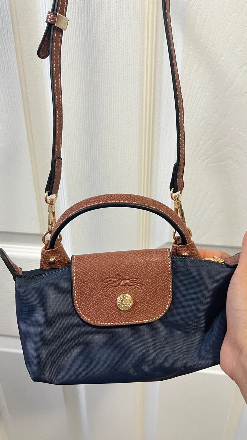 Long champ XS pouch bag(strap included)