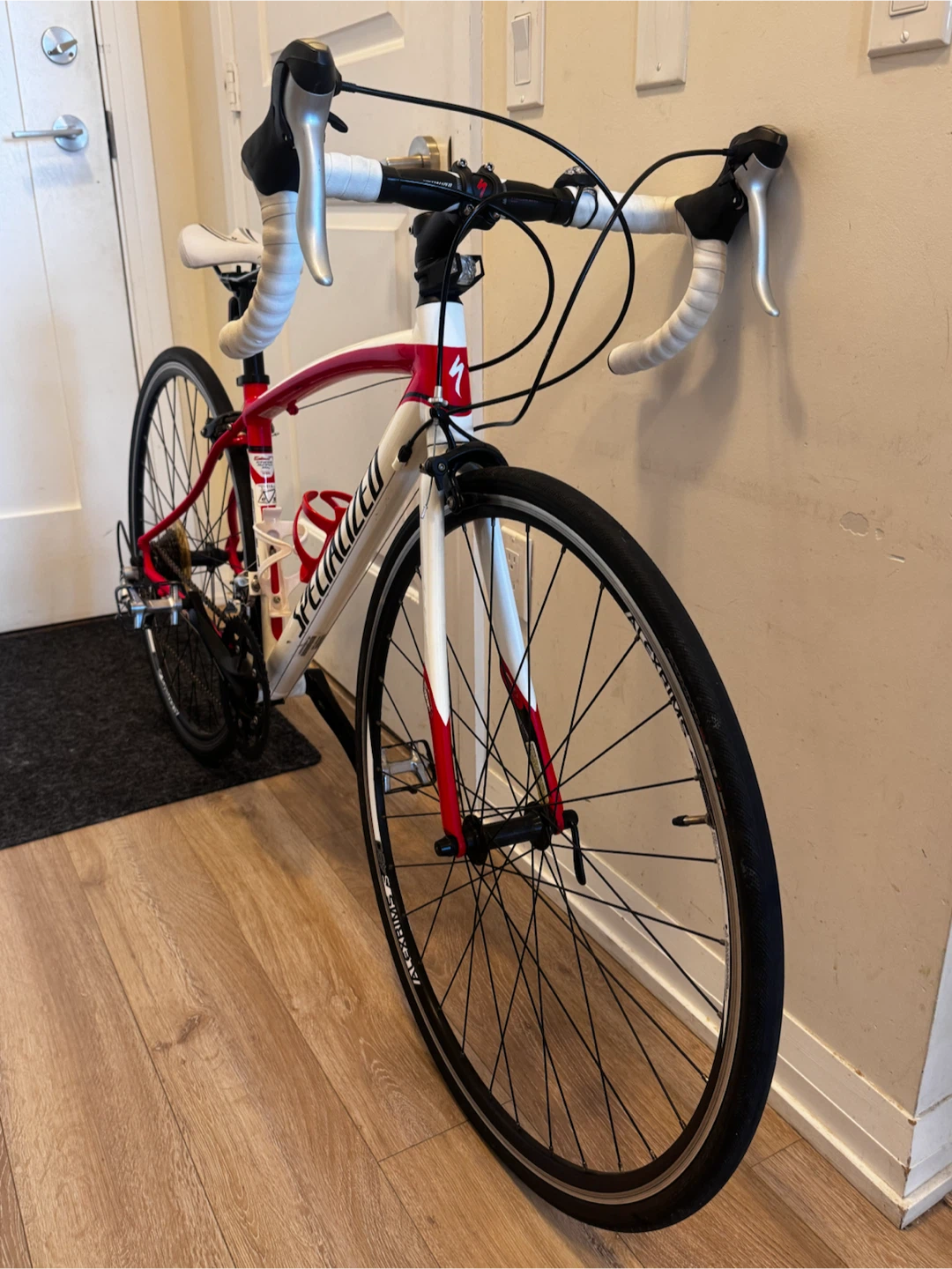 Specialized Women's Road Bike XS