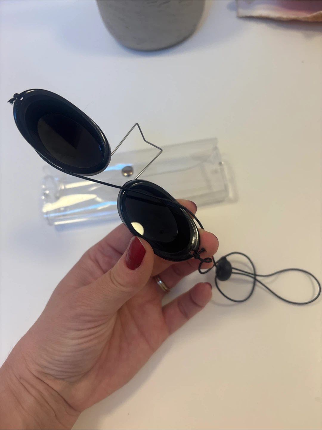 Black Protective UV light Goggles with Case - photo 2