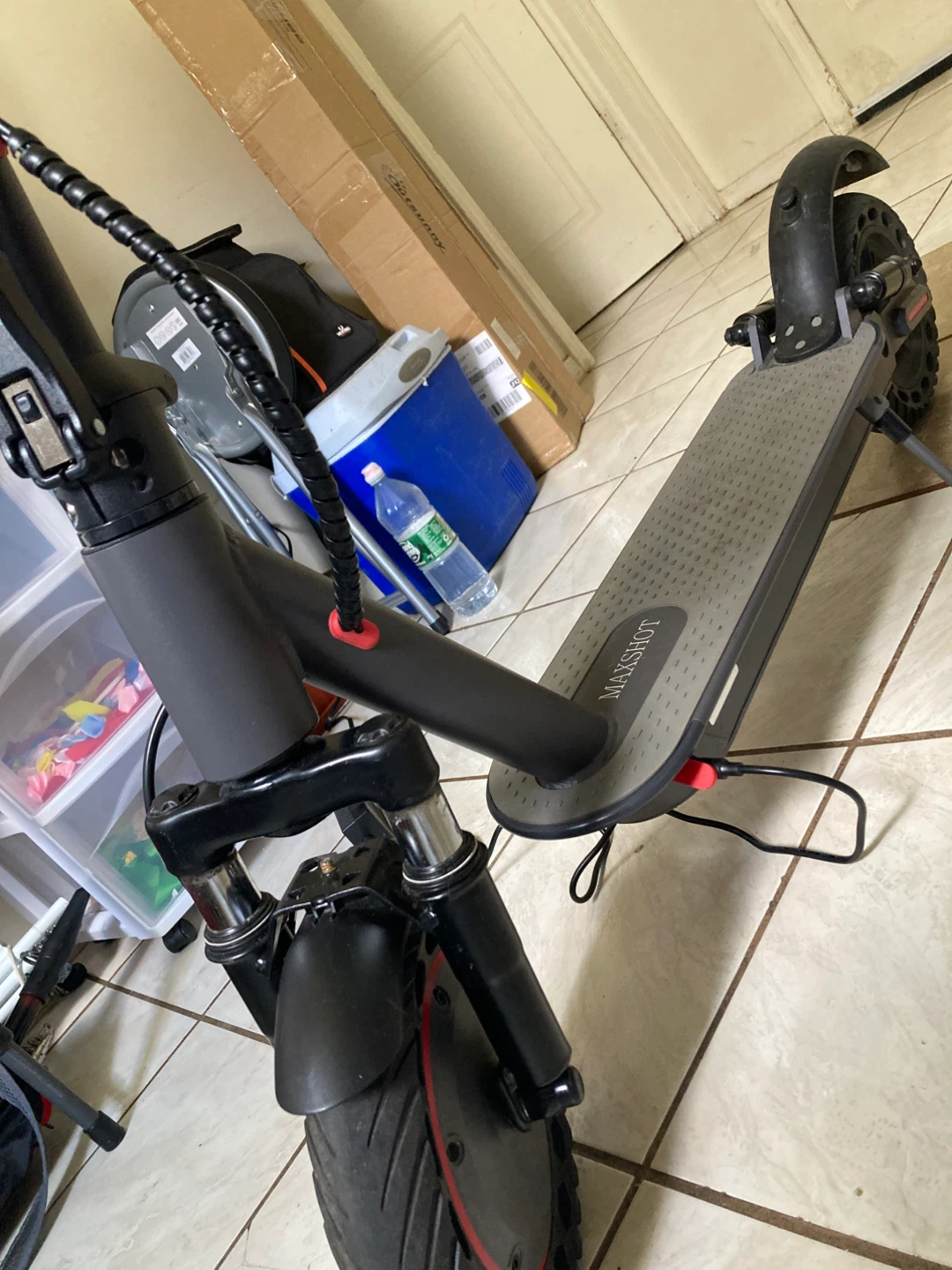 MAXSHOT Electric Scooter - photo 3