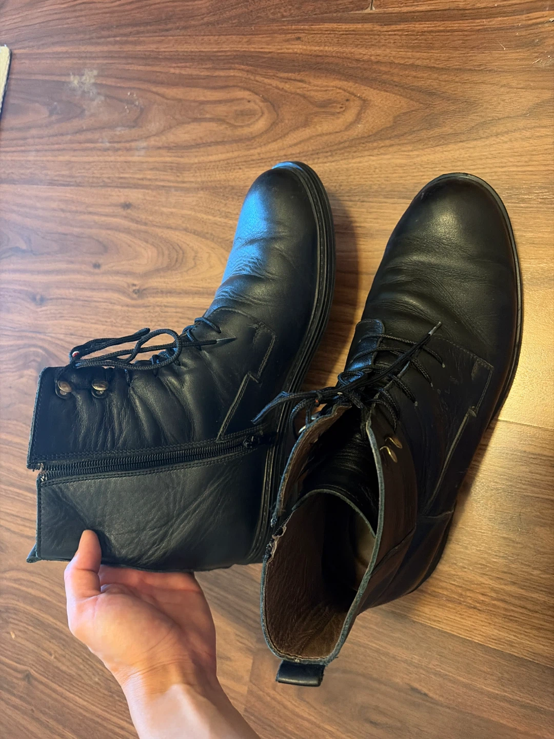 Black Leather Lace-up Boots - photo 3