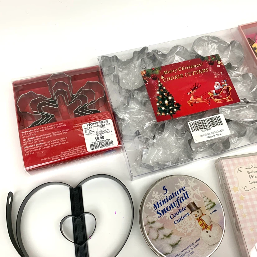 Cookie Cutter Lot Princess Easter Christmas Halloween Baking Set - photo 3