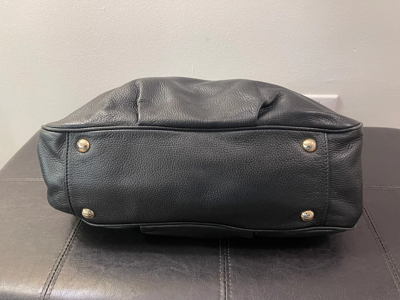 Michael Kors Black Leather Shoulder Bag - photo 3