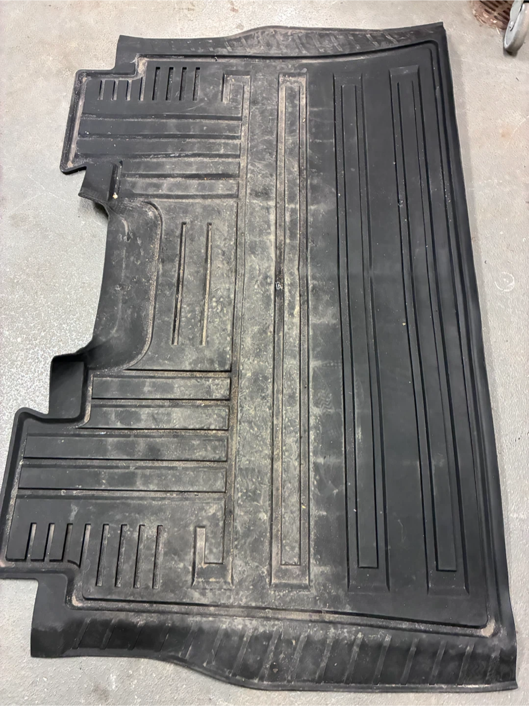 Black Rubber Floor Mat - photo 2