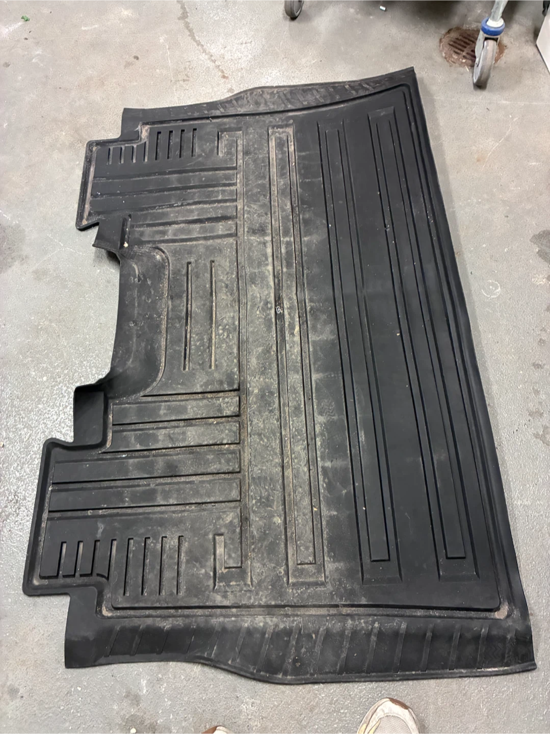 Black Rubber Floor Mat - photo 3