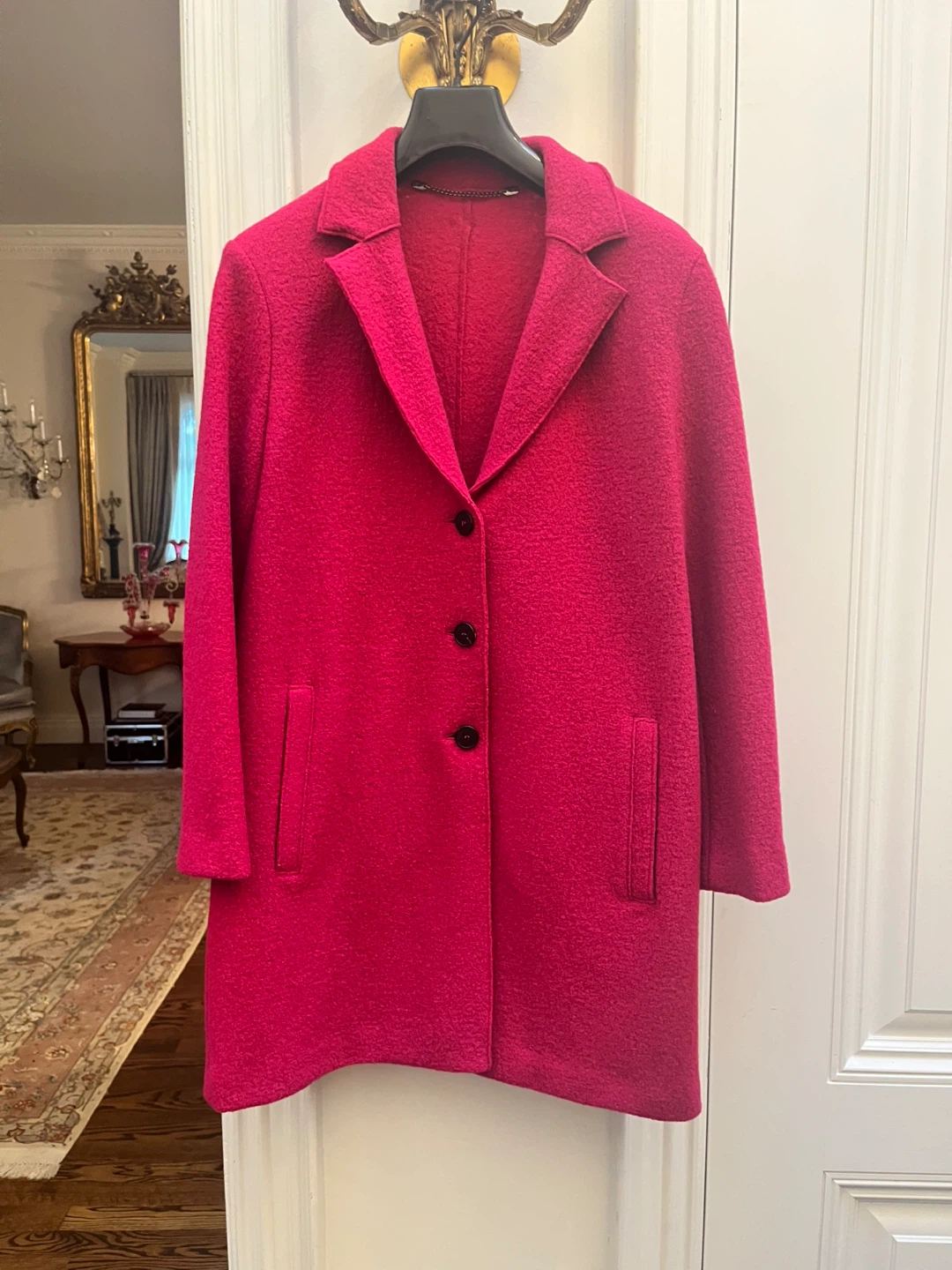 White Label by RoFa Coat Size: M (Women’s 8)