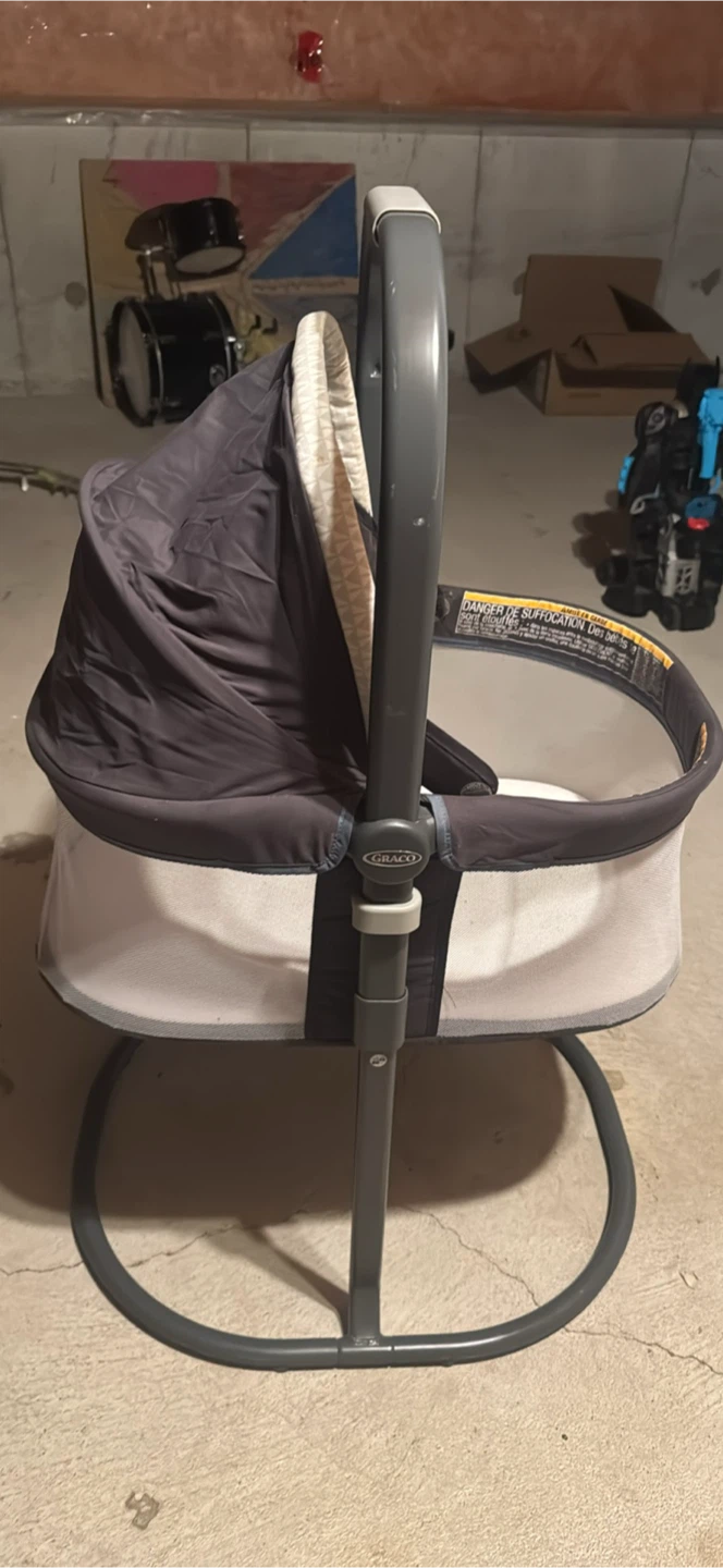 Graco Bassinet/Sleeper