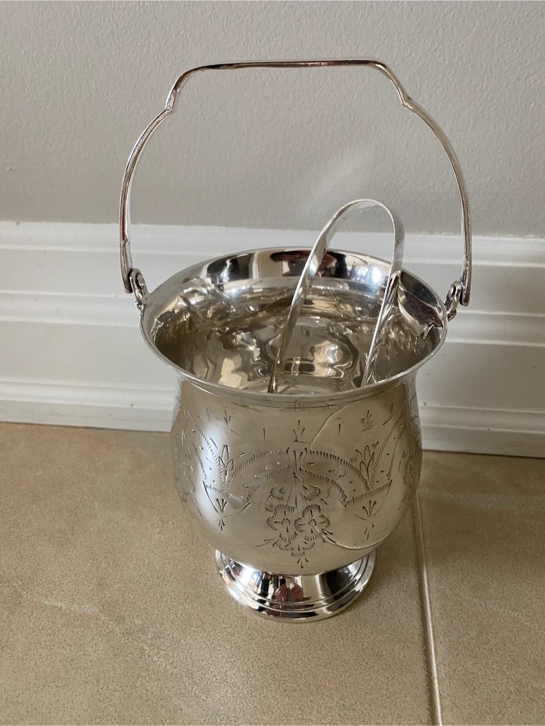 Vintage Silver Plated Ice Bucket &Tongs - photo 2