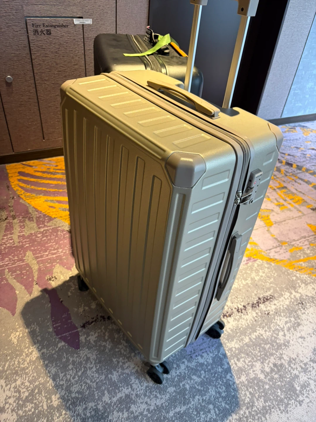 Gold Hard-Shell Rolling Suitcase