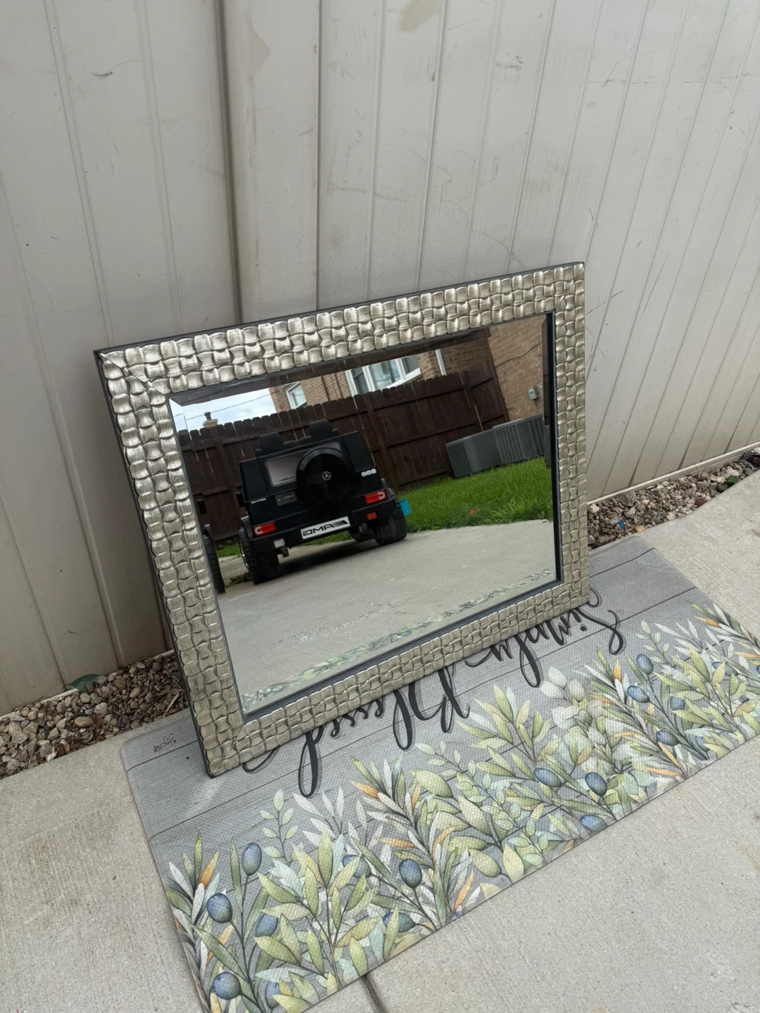 Silver Textured Frame Wall Mirror - photo 3