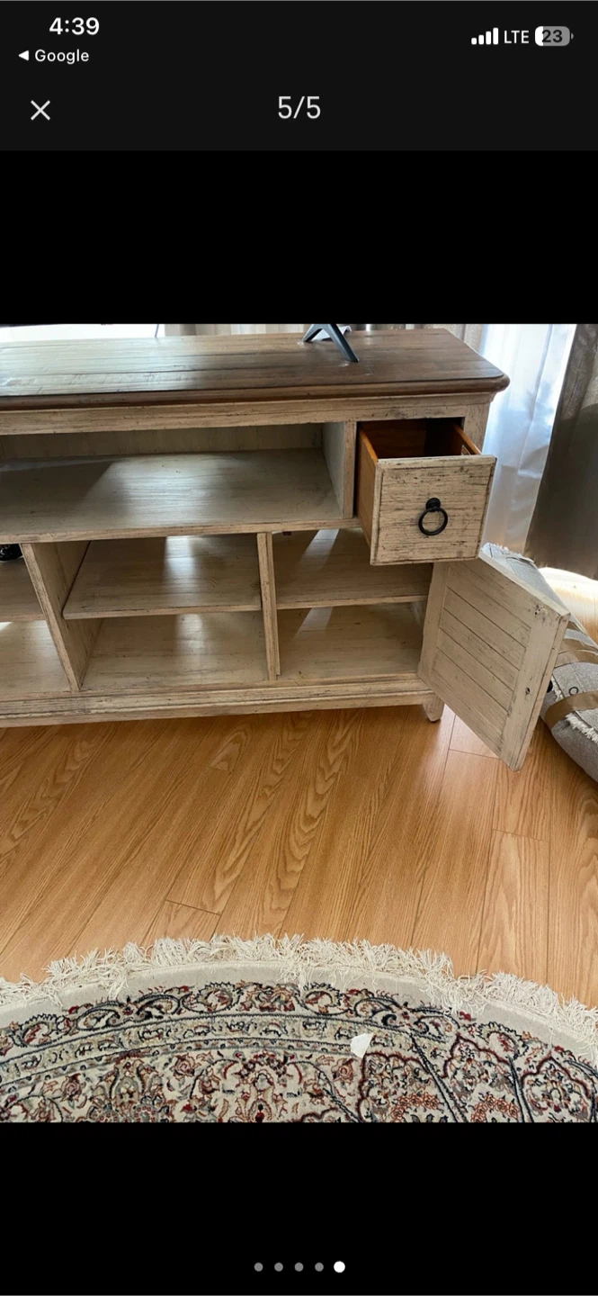 Rustic Farmhouse TV Stand Console - photo 5