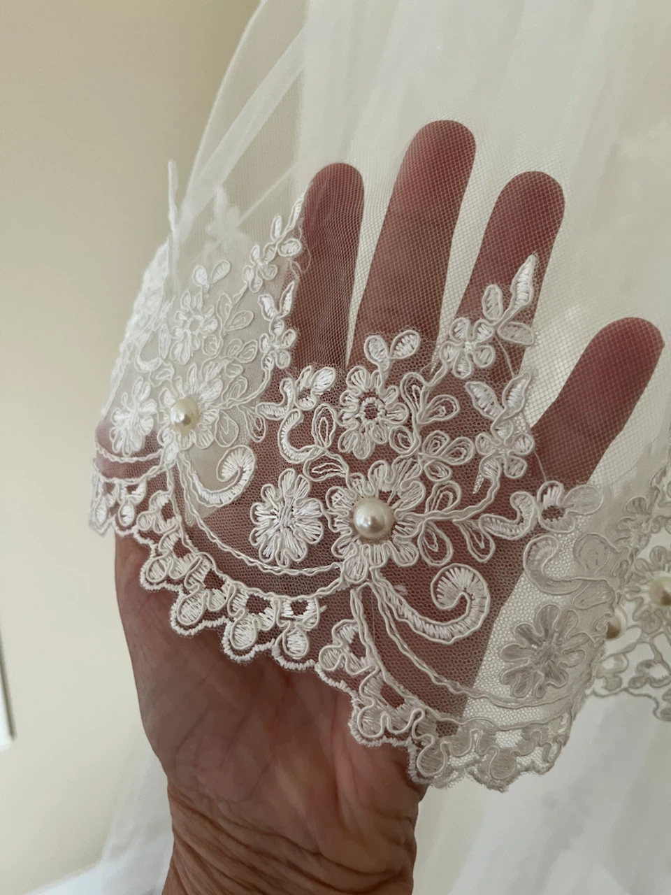 8Ft Long Lace Wedding Veil with Comb - photo 2