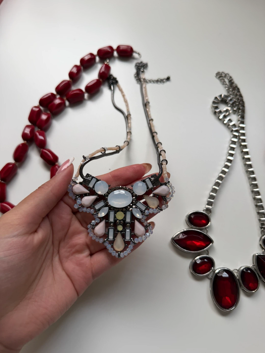 Set of 3 necklaces and 1 bracelet - photo 2