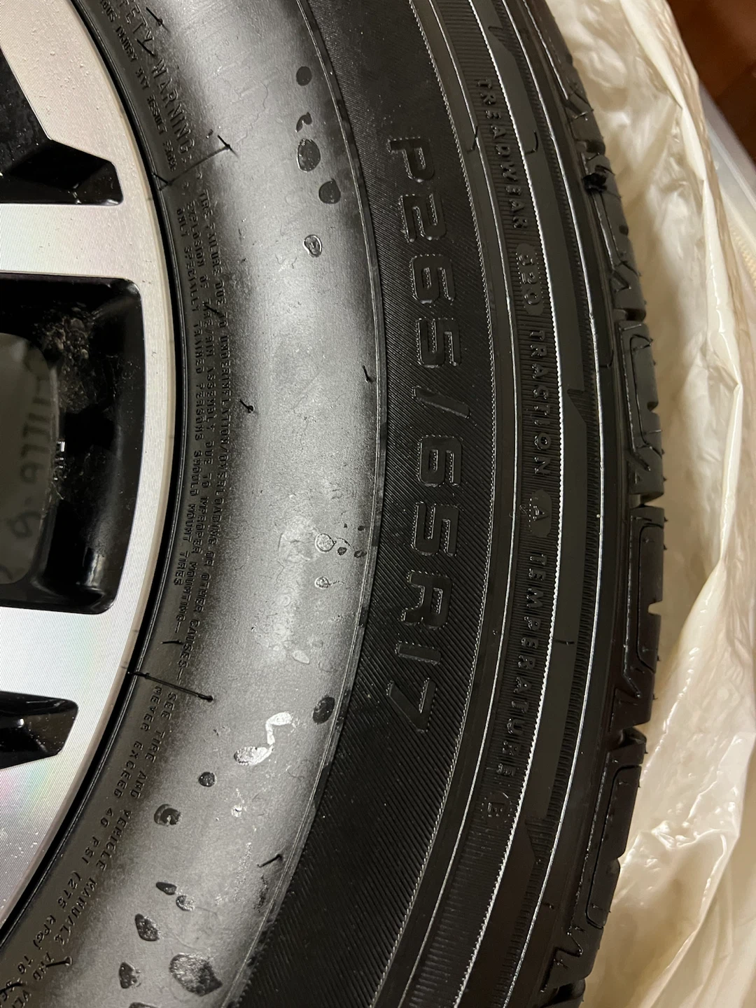 2022 Toyota Tacoma tires - photo 4