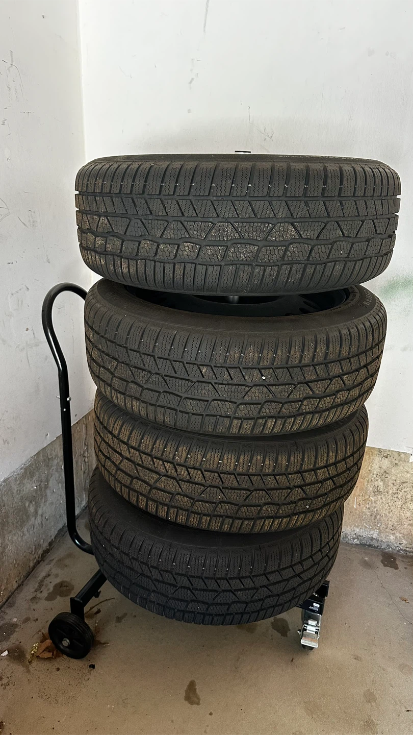 Set of Continental Winter Tyres/Steel Rims/1 unit of Tyre Rack - photo 2