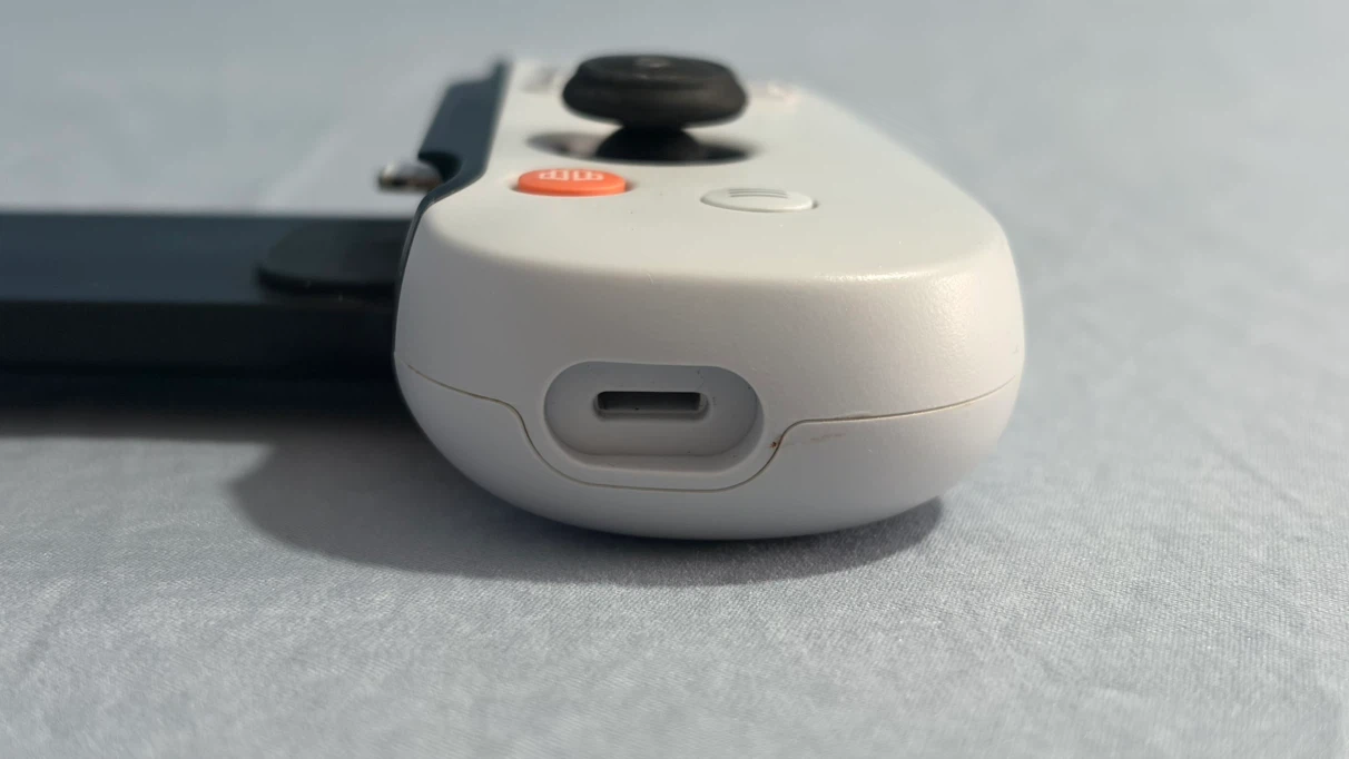 Backbone One Controller for iPhone - photo 3