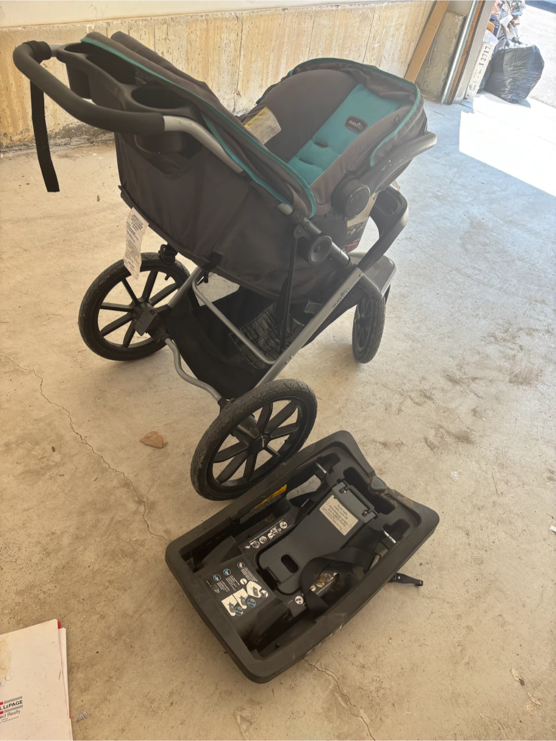 Evenflo Stroller Travel System - photo 4
