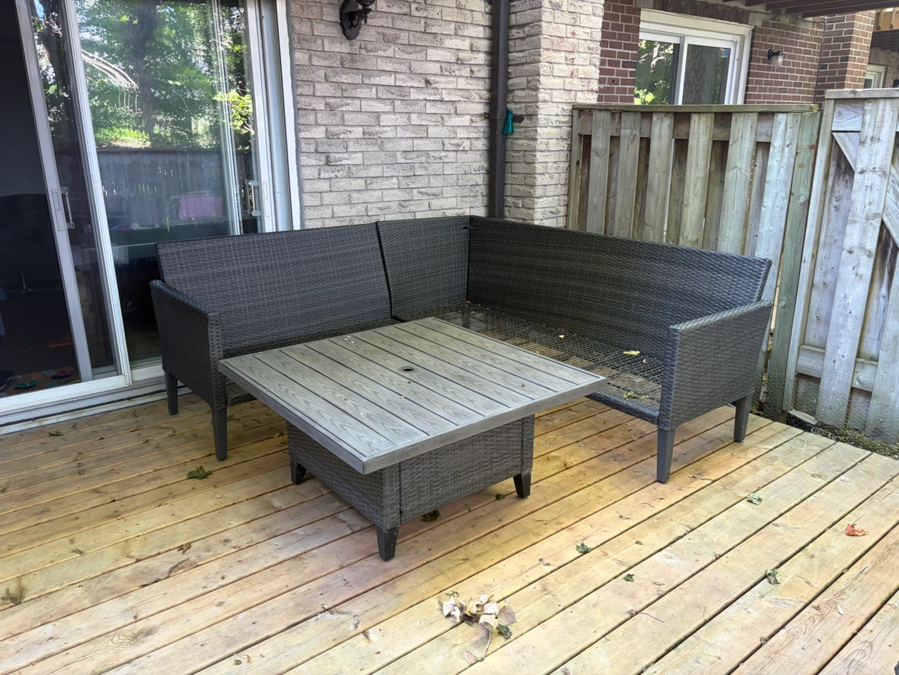 Canvas Renfrew Conversation Sectional Set