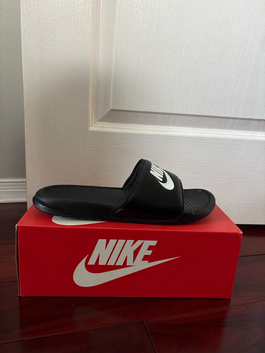Nike Benassi JDI Slides Black
