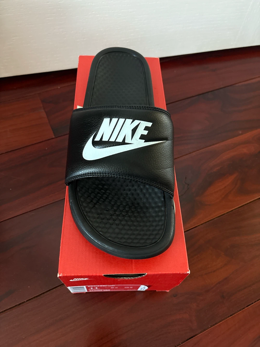 Nike Benassi JDI Slides Black - photo 3