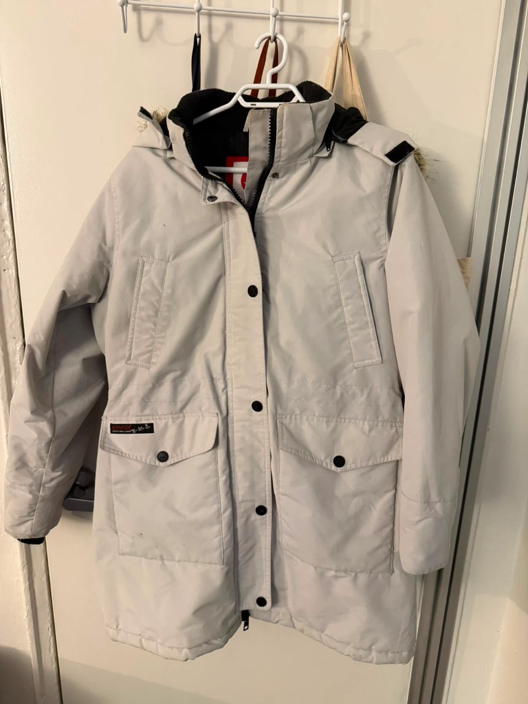Women winter jacket - photo 2