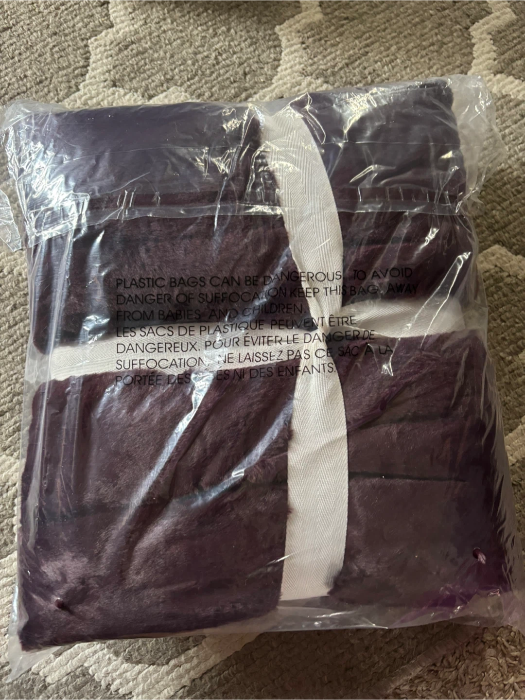 Faux Fur Throw Blanket - photo 2