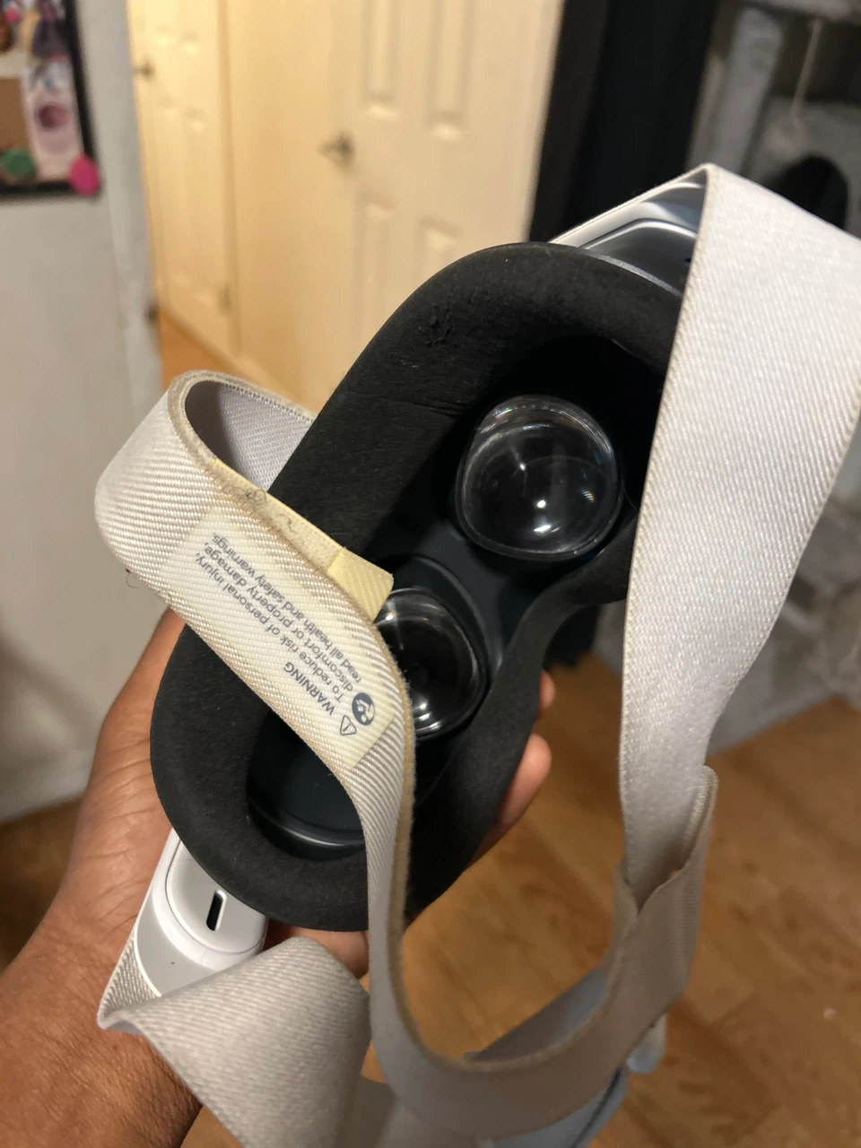 Meta Quest 2 VR Headset - photo 3