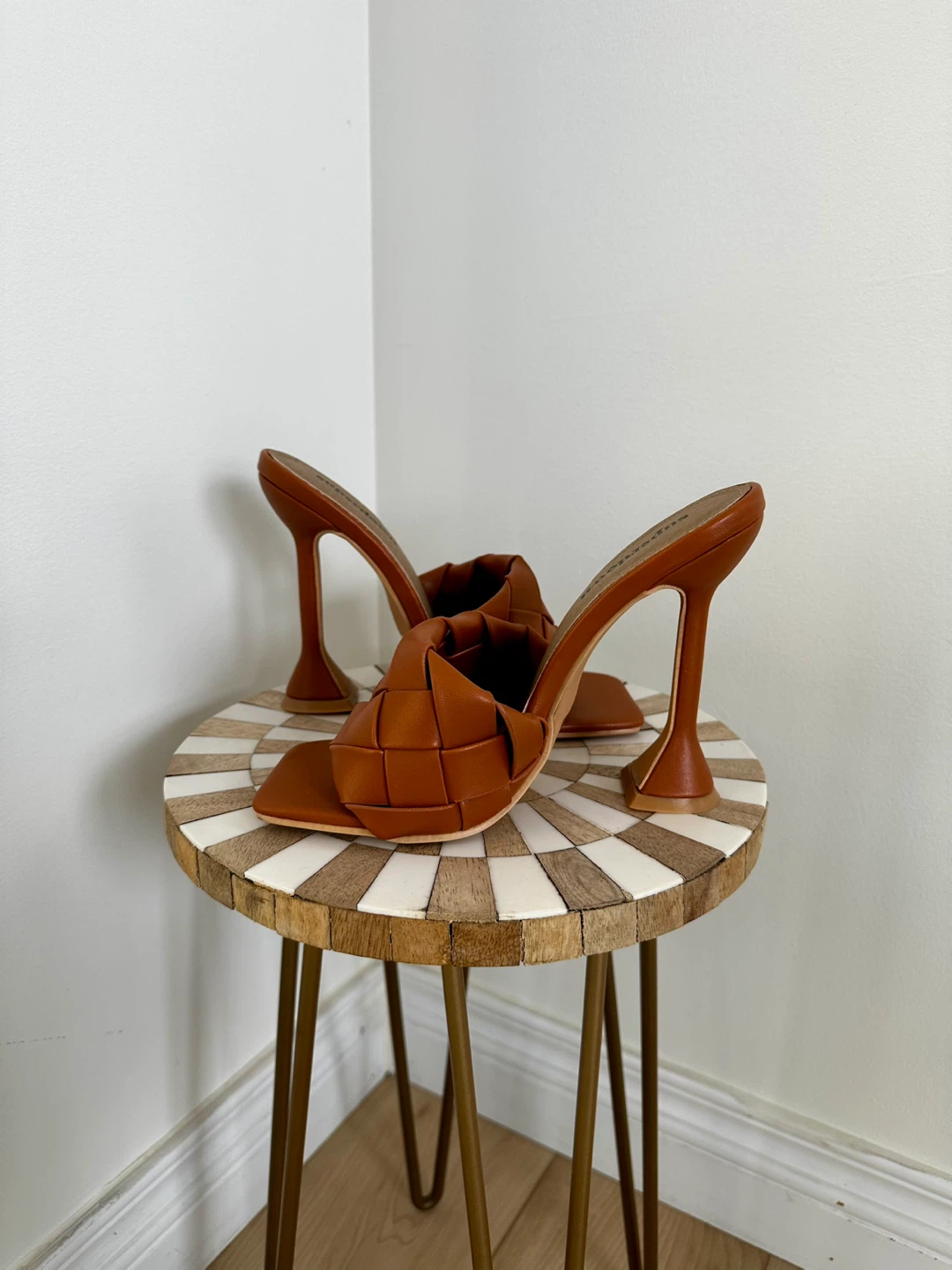 Superdown Caramel Woven Heels - photo 3