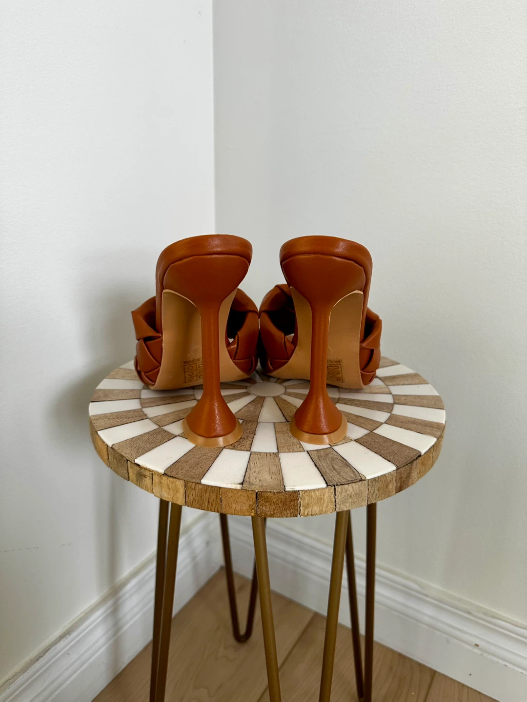 Superdown Caramel Woven Heels - photo 5