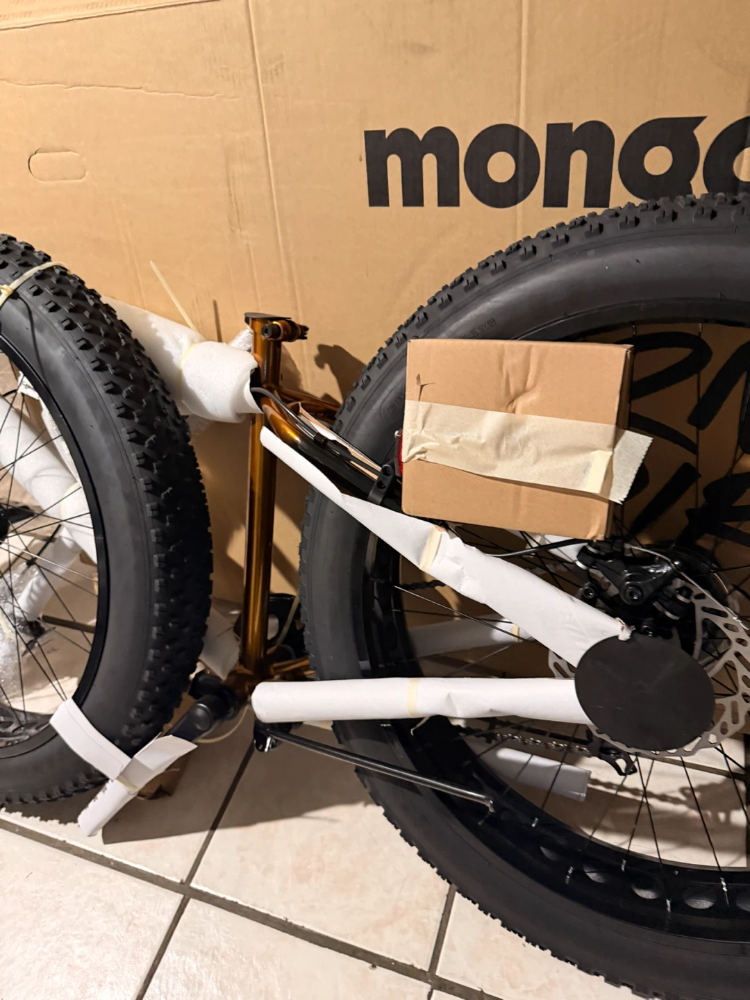 Mongoose Argus ST Fat Tire Bike - 26" Wheel - photo 2
