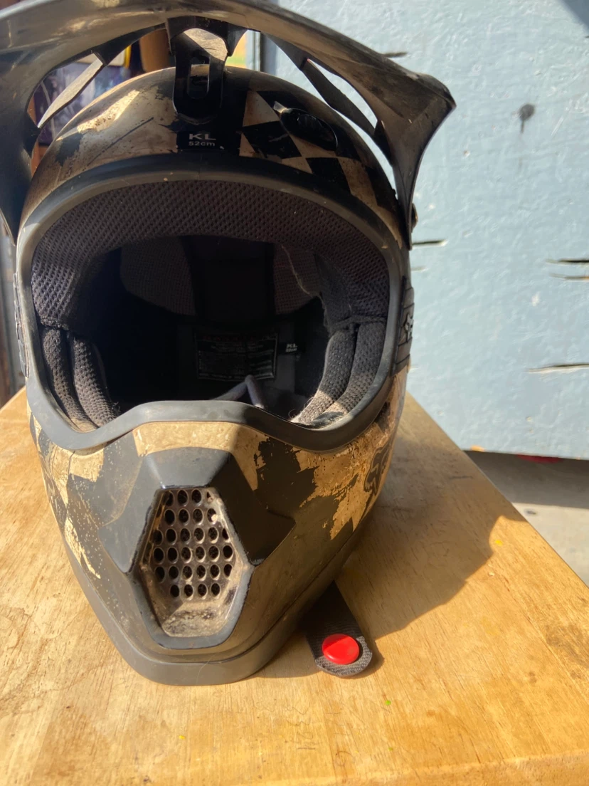 Fox Dirt Bike Helmet - Size KL 52cm - photo 2