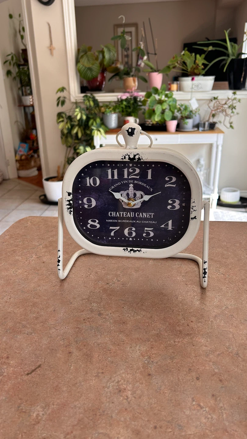 Chateau Canet Decorative Table Clock