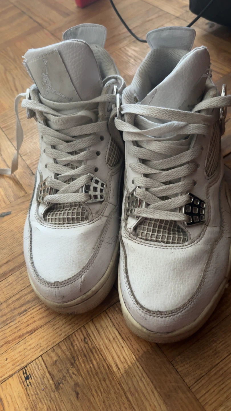 White Air Jordan 4 Sneakers