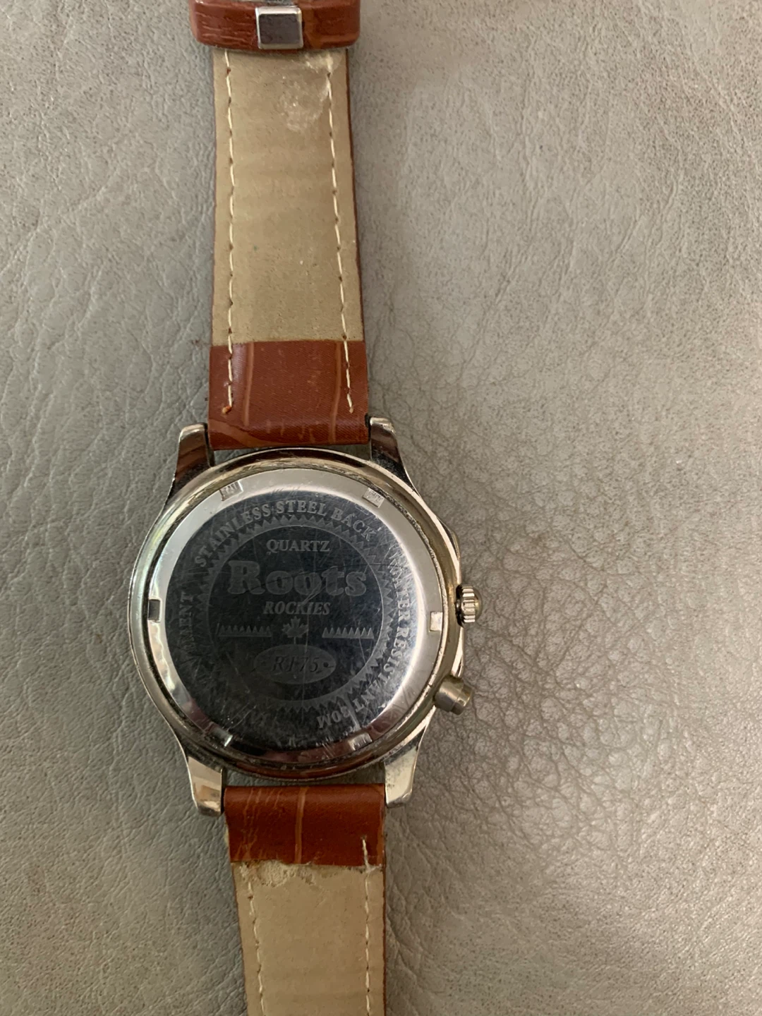 Roots Quartz Watch with Brown Leather Strap - photo 3