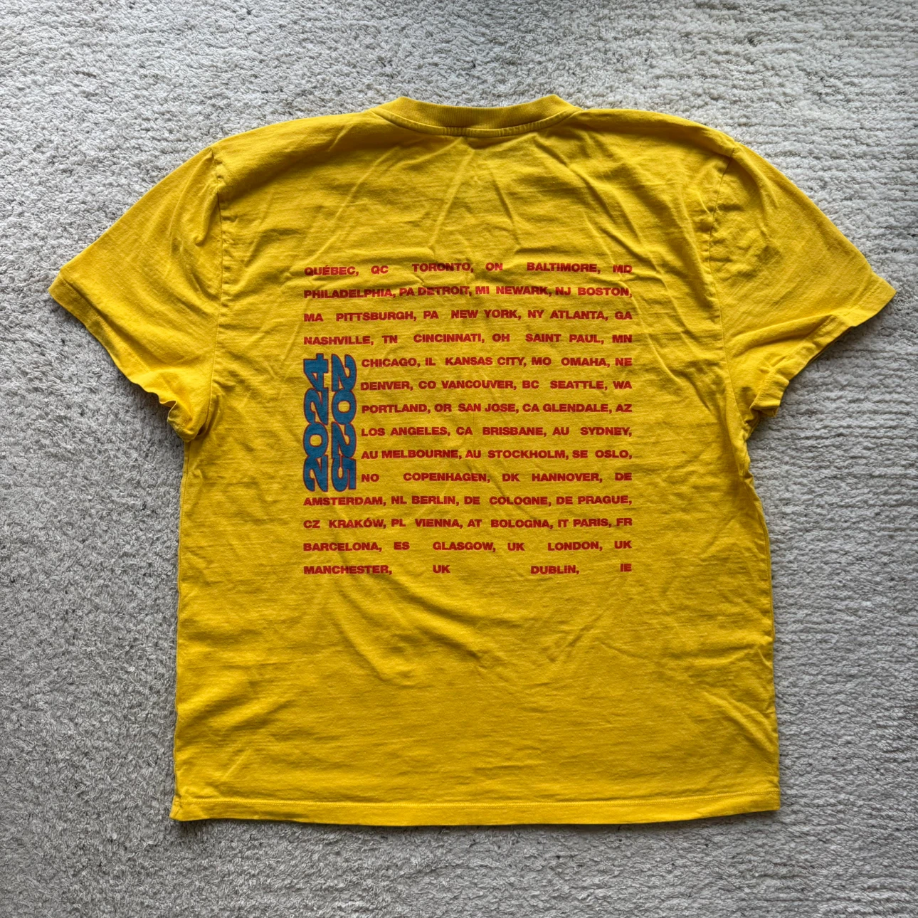 Billie Eilish T-Shirt Hit Me Hard and Soft Tour - photo 2
